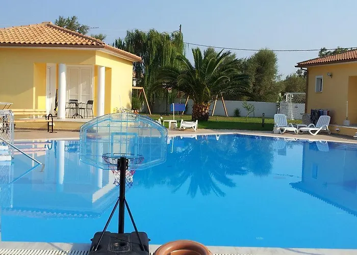 Iliaktida Studio-villas Frínion