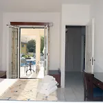 Villa Iliaktida Studio-villas Frínion